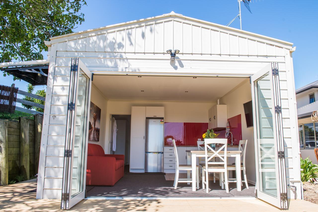 Waimapu Cottage Pyes Pa Exterior photo